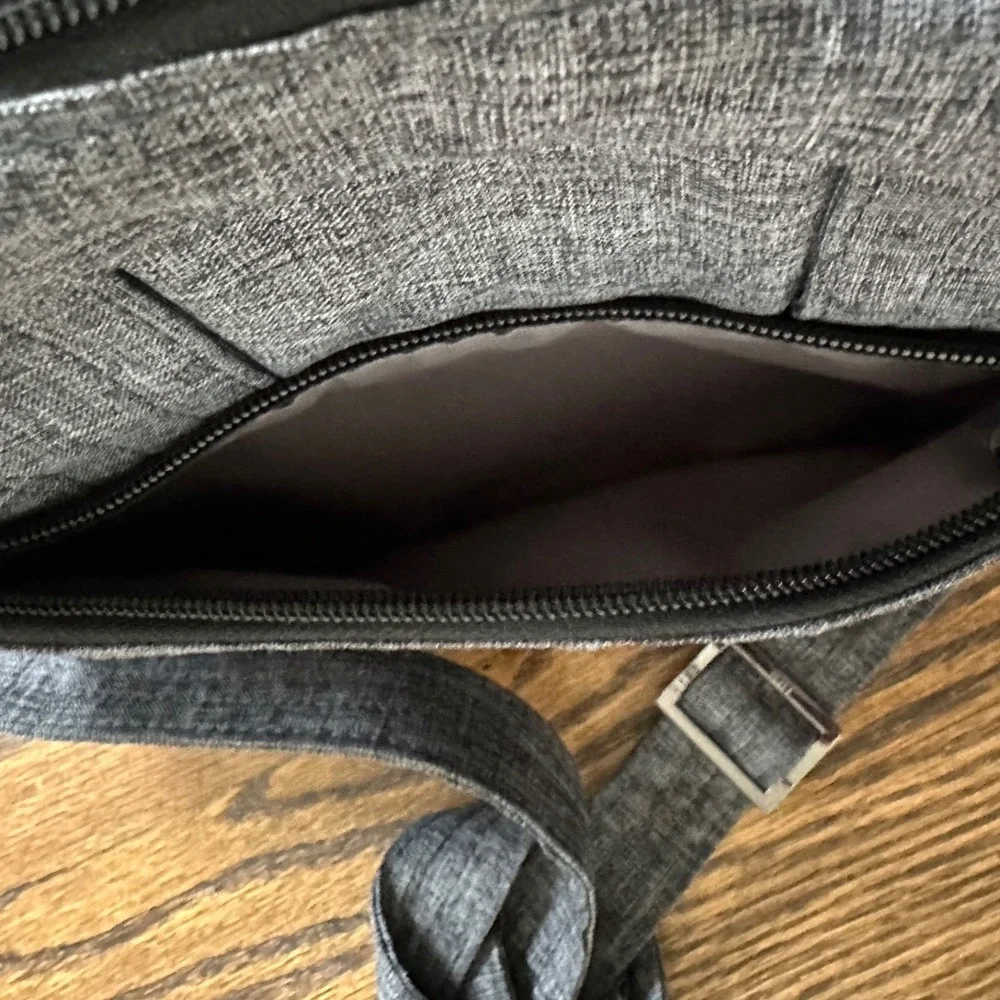 Lug Carousel Convertible Crossbody Shoulder Belt Bag Heather Gray Quilted Small